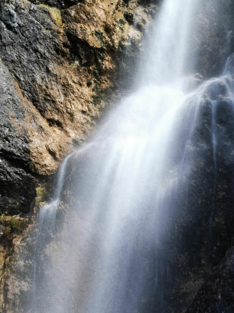 schöne Wasserfälle